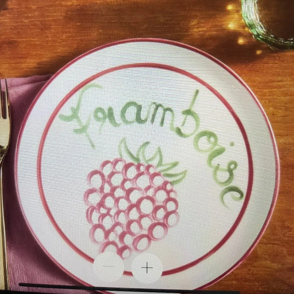 ❤️ ANTHROPOLOGIE. HARLIE BROWN STUDIO BELLE FRAMBOISE DESSERT PLATES SET OF 4